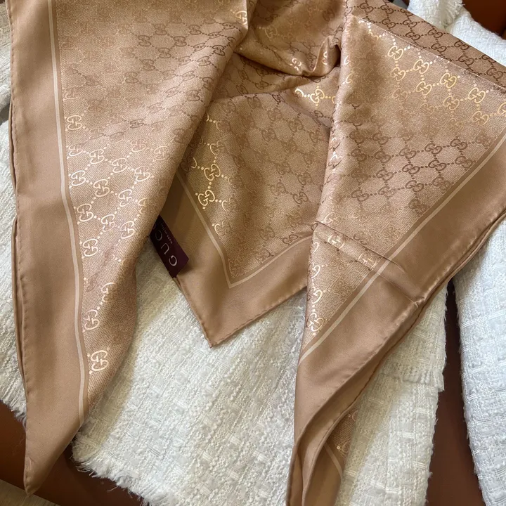 スーパーコピー ルイヴィトン マフラー