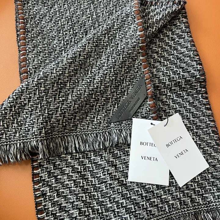 スーパーコピー フェンディ マフラー