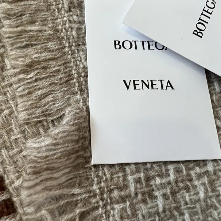 スーパーコピー フェンディ マフラー