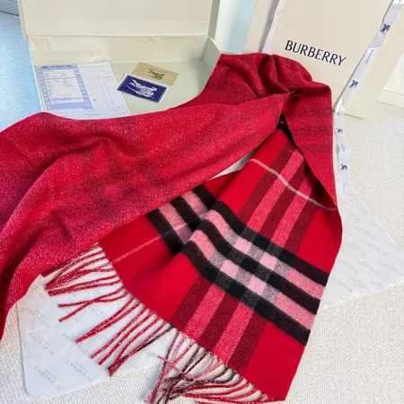 スーパーコピー バーバリー ス マフラー