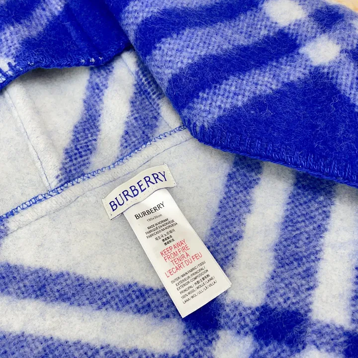 スーパーコピー バーバリー ス マフラー