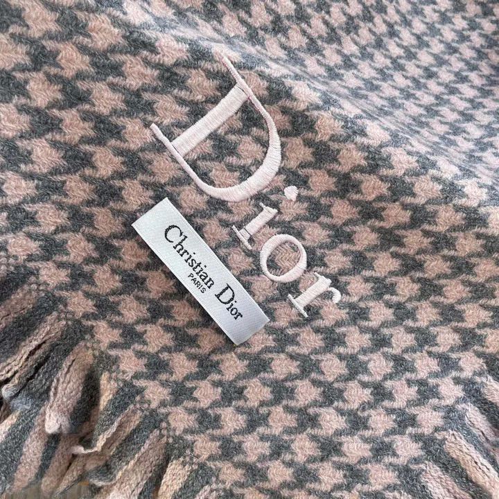 スーパーコピー ディオール マフラー