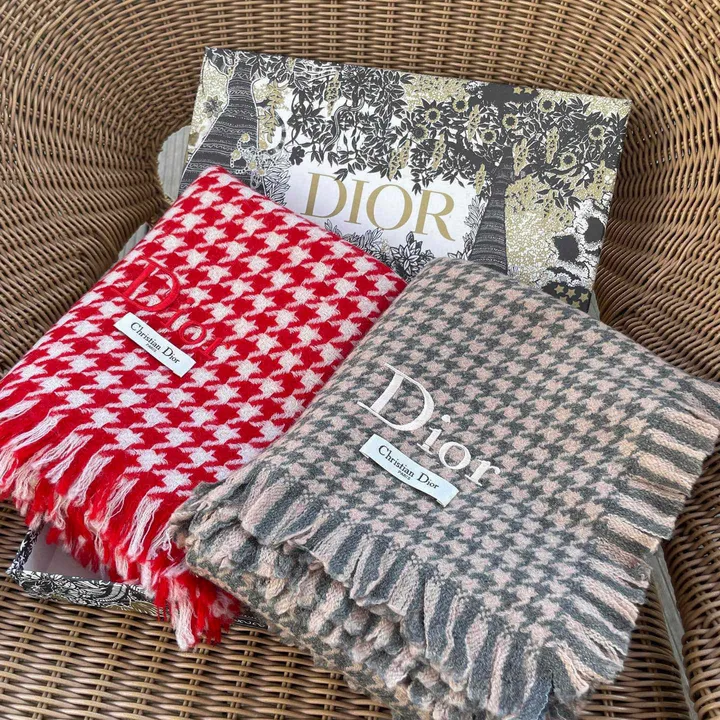 スーパーコピー ディオール マフラー