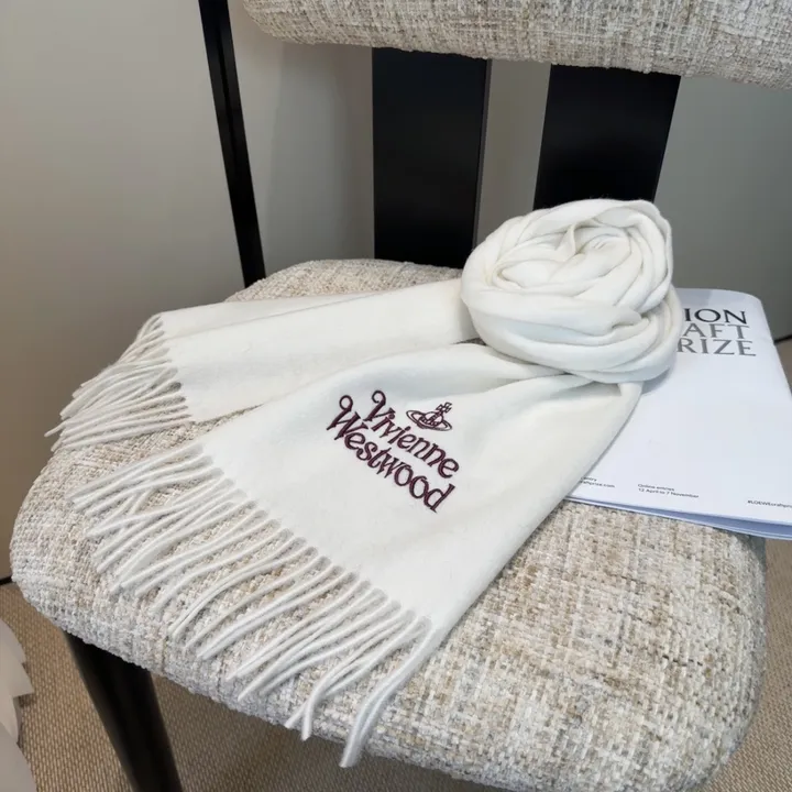 スーパーコピー ヴィヴィアン・ウエストウッド マフラー