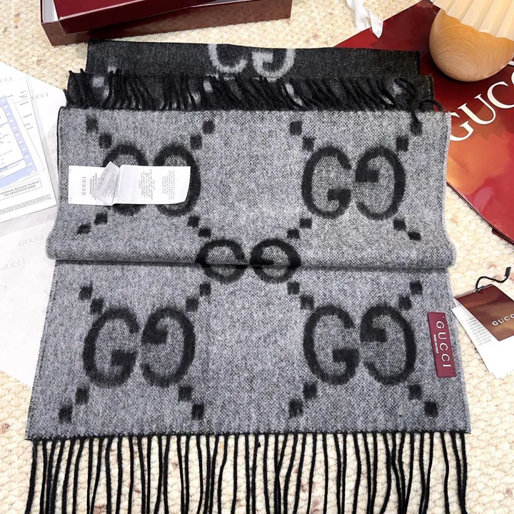 スーパーコピー グッチ マフラー