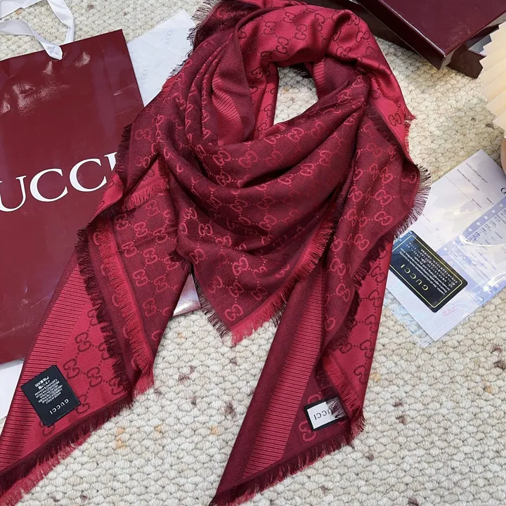 スーパーコピー グッチ マフラー