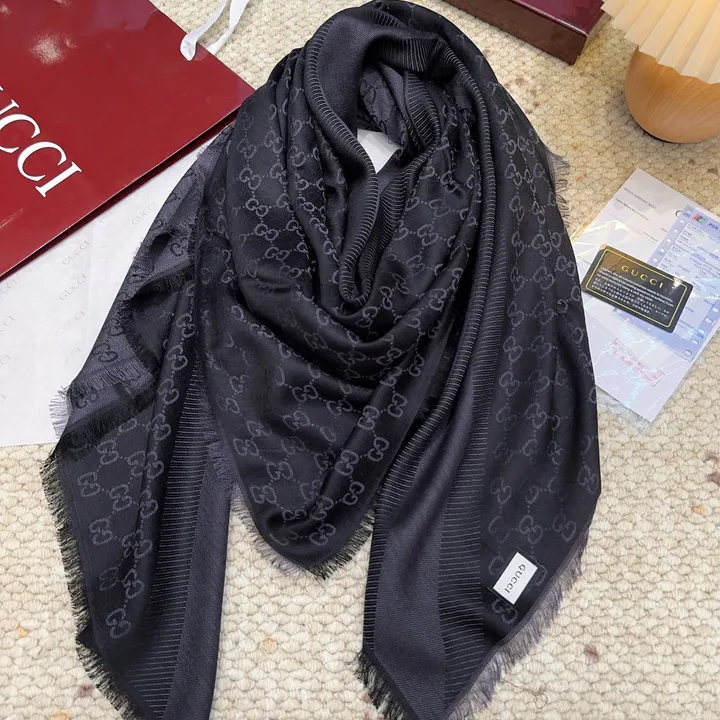 スーパーコピー グッチ マフラー