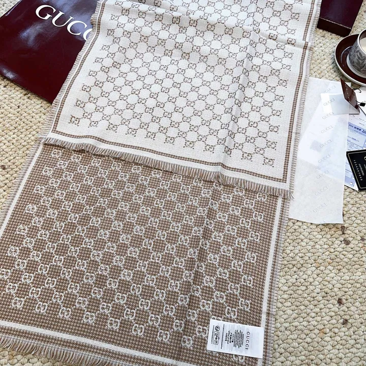 スーパーコピー グッチ マフラー