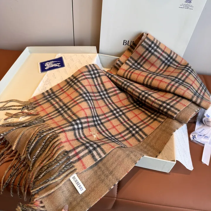 スーパーコピー バーバリー ス マフラー