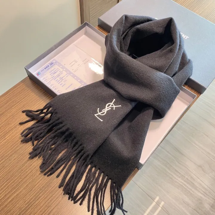 スーパーコピー バレンシアガ マフラー