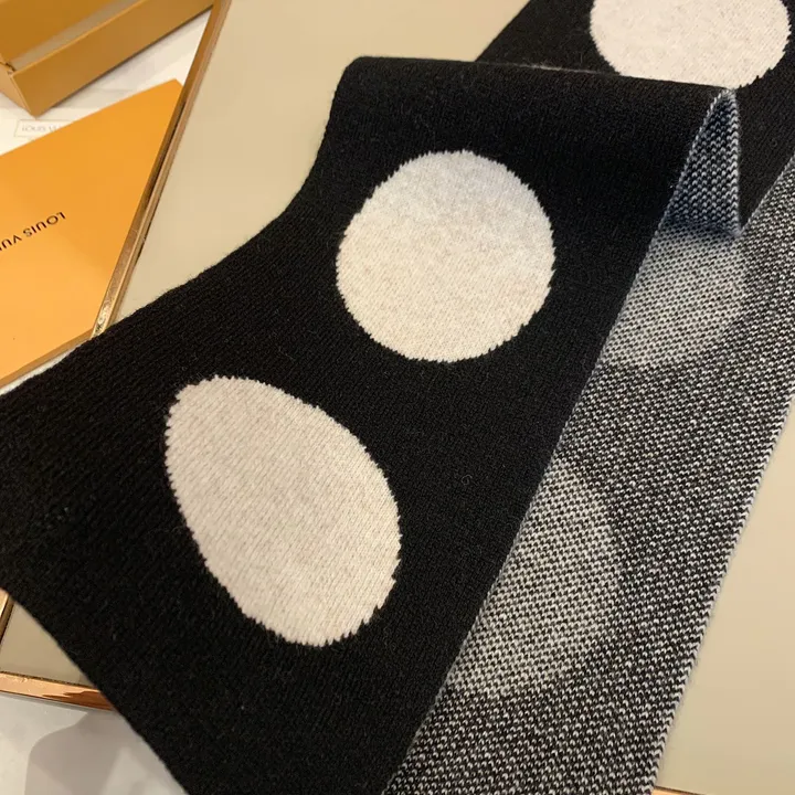 スーパーコピー ルイヴィトン マフラー