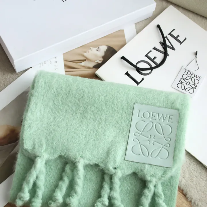 スーパーコピー ロエベ マフラー