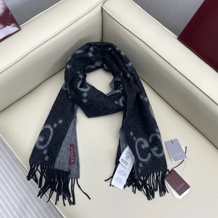 スーパーコピー グッチ マフラー