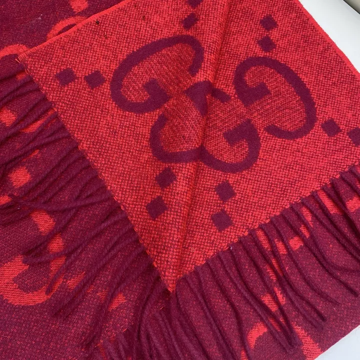 スーパーコピー グッチ マフラー