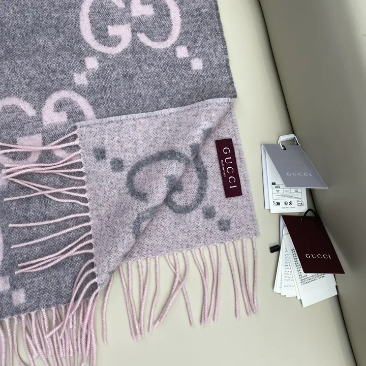 スーパーコピー グッチ マフラー