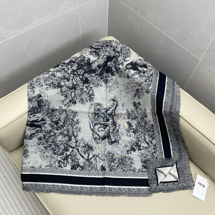 スーパーコピー ディオール マフラー