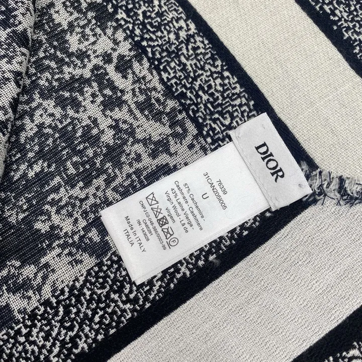 スーパーコピー ディオール マフラー