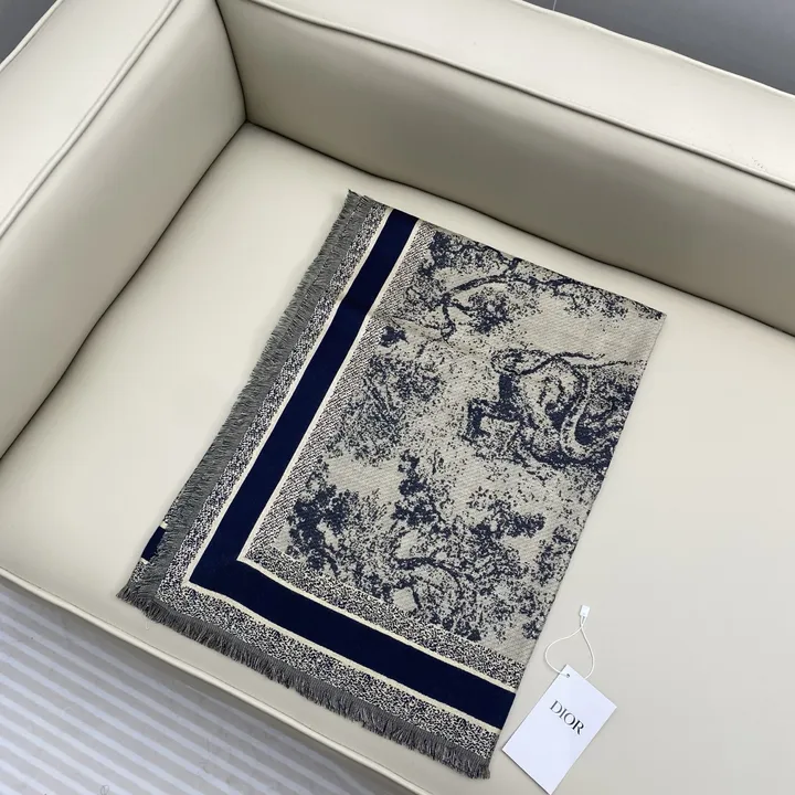 スーパーコピー ディオール マフラー