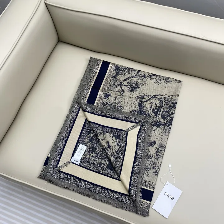 スーパーコピー ディオール マフラー