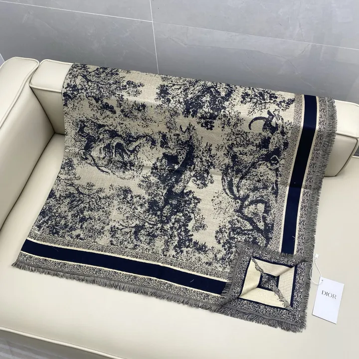 スーパーコピー ディオール マフラー