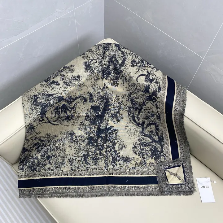 スーパーコピー ディオール マフラー