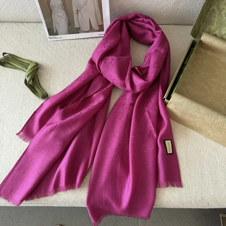 スーパーコピー グッチ マフラー