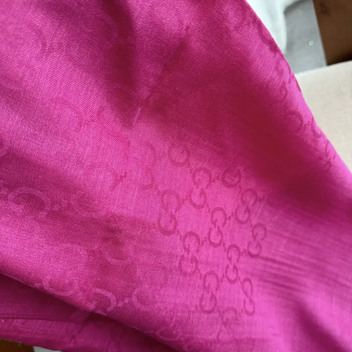 スーパーコピー グッチ マフラー