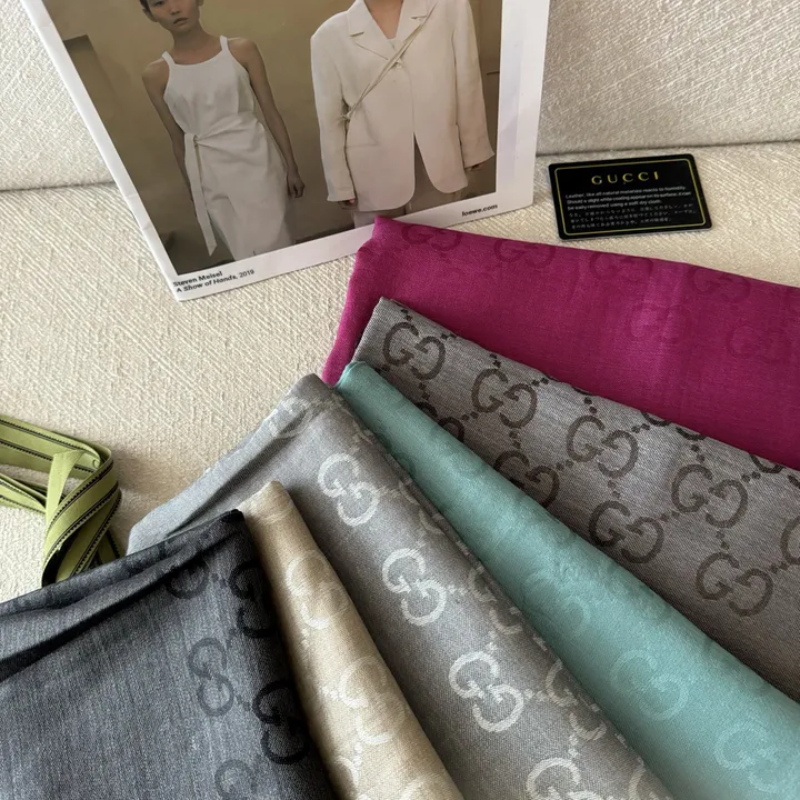 スーパーコピー グッチ マフラー