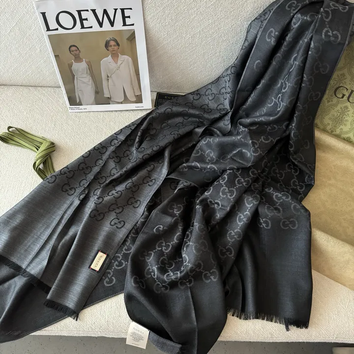 スーパーコピー グッチ マフラー