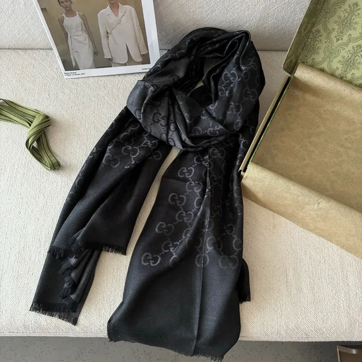 スーパーコピー グッチ マフラー