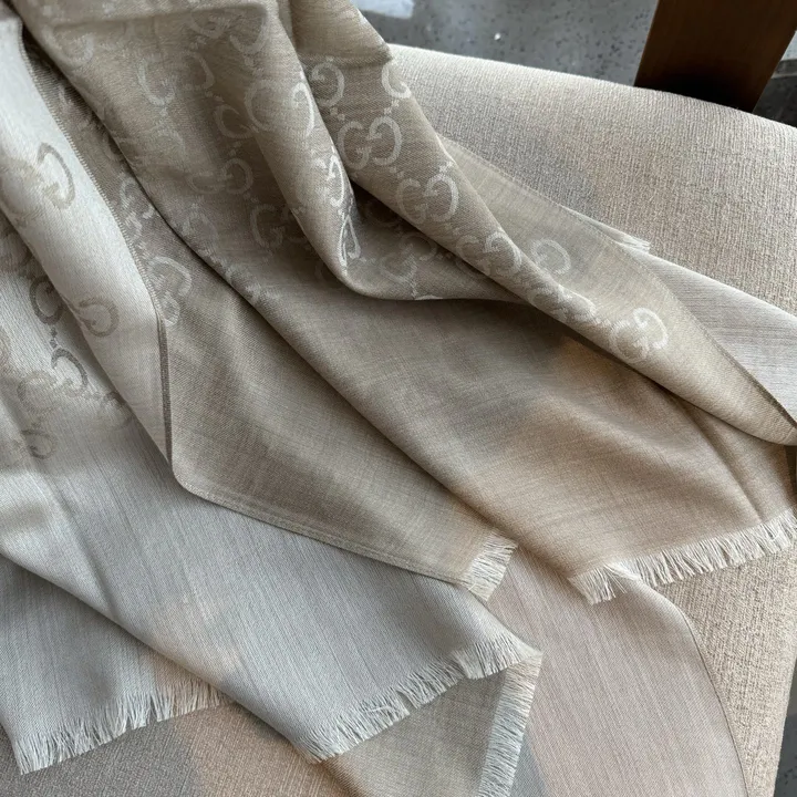 スーパーコピー グッチ マフラー