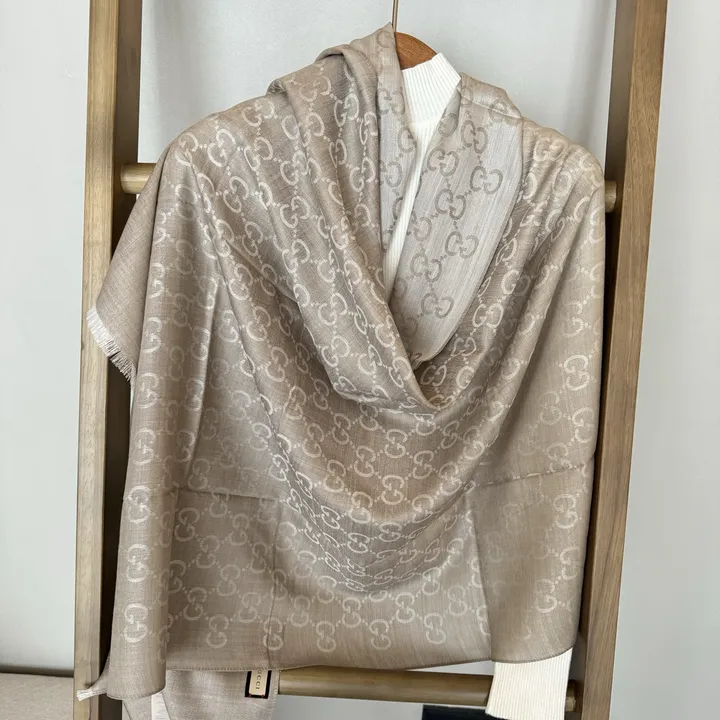 スーパーコピー グッチ マフラー