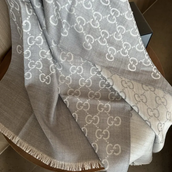 スーパーコピー グッチ マフラー