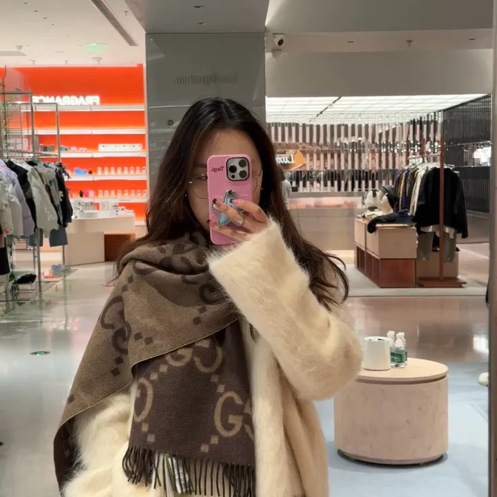 スーパーコピー グッチ マフラー