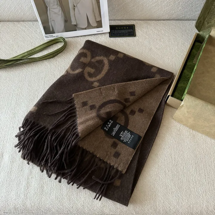 スーパーコピー グッチ マフラー