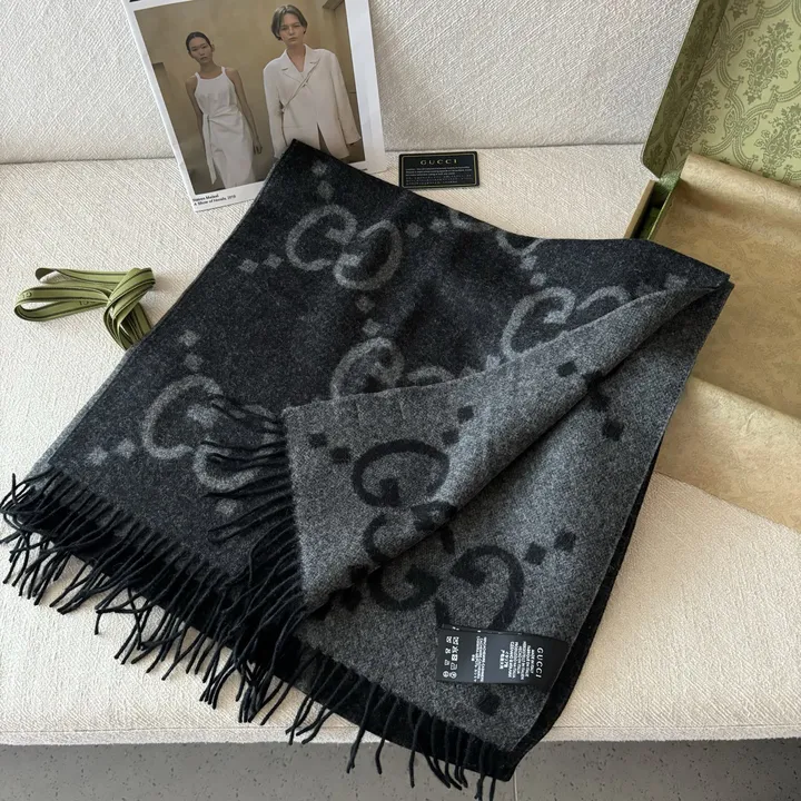 スーパーコピー グッチ マフラー