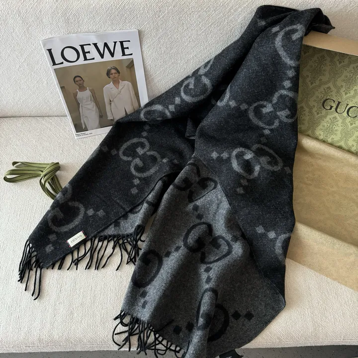 スーパーコピー グッチ マフラー