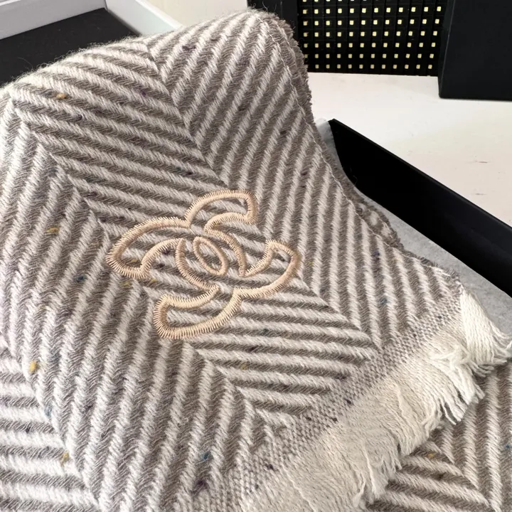 スーパーコピー シャネル マフラー