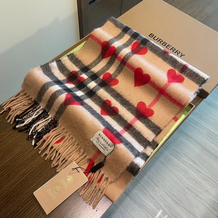 スーパーコピー バーバリー ス マフラー