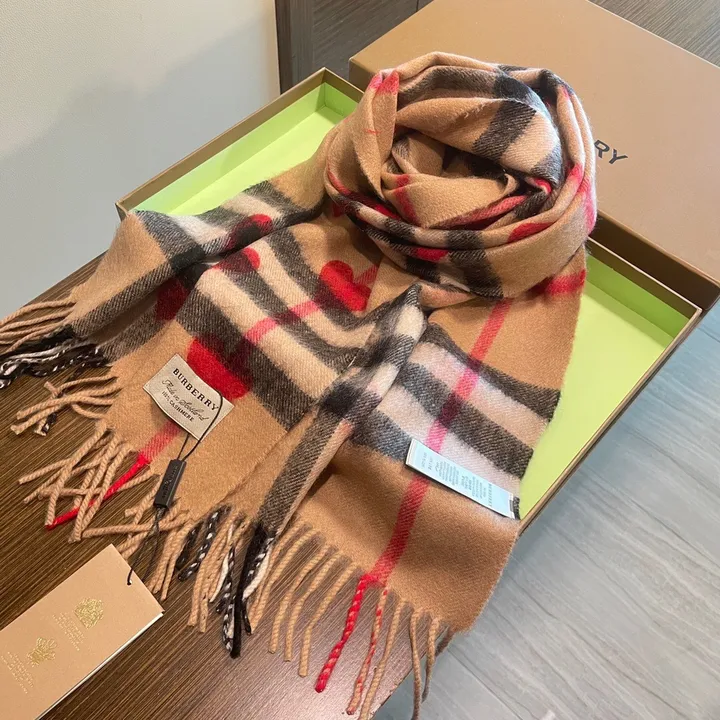 スーパーコピー バーバリー ス マフラー