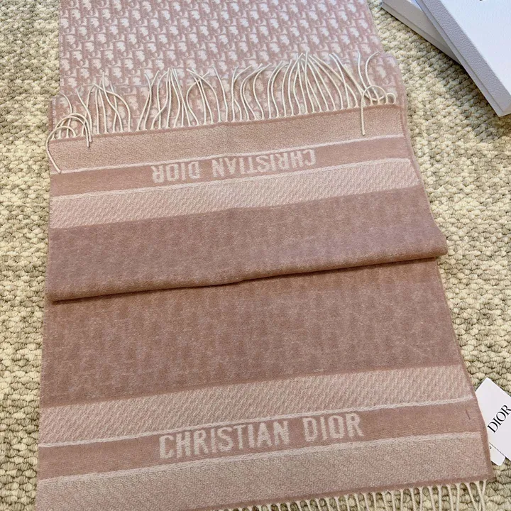 スーパーコピー ディオール マフラー