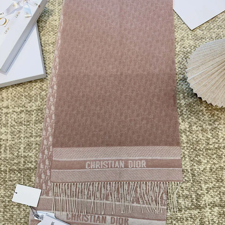 スーパーコピー ディオール マフラー