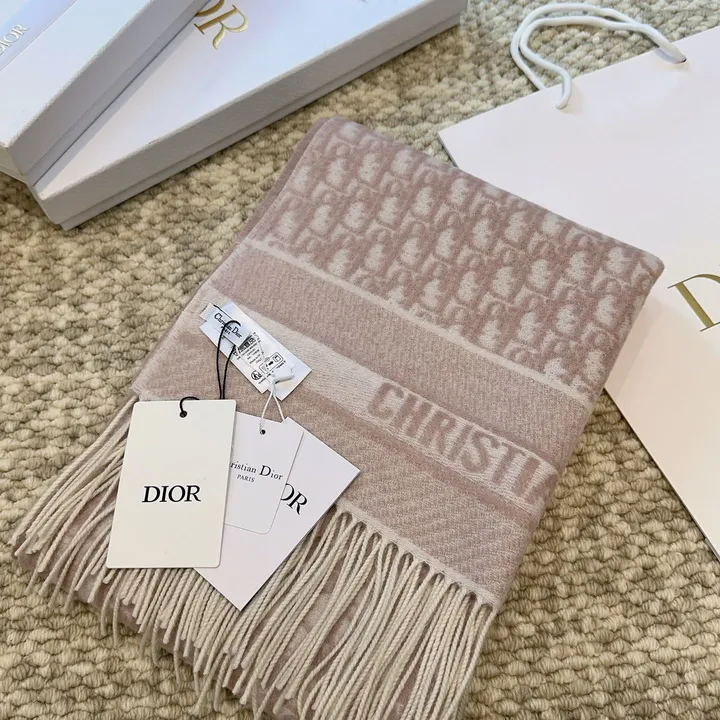 スーパーコピー ディオール マフラー