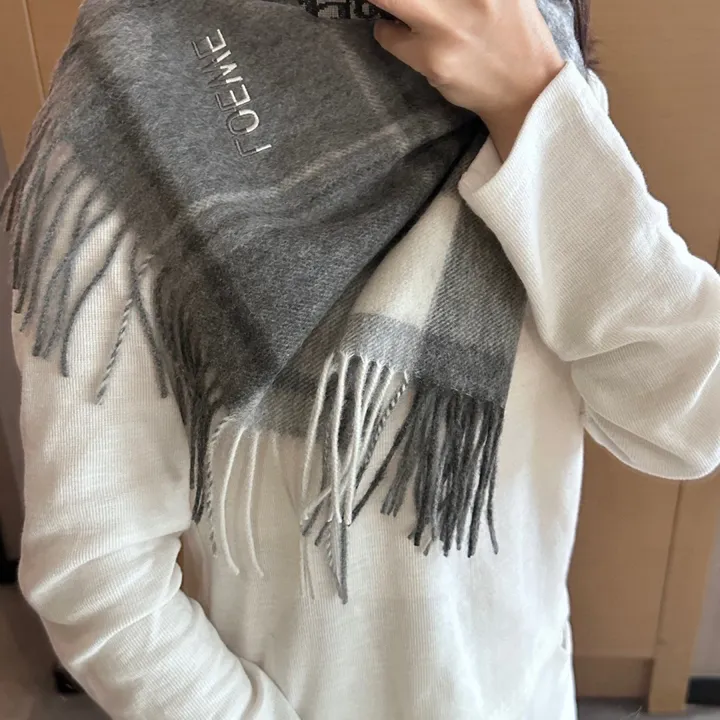 スーパーコピー ロエベ マフラー