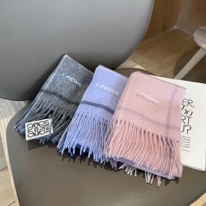 スーパーコピー ロエベ マフラー