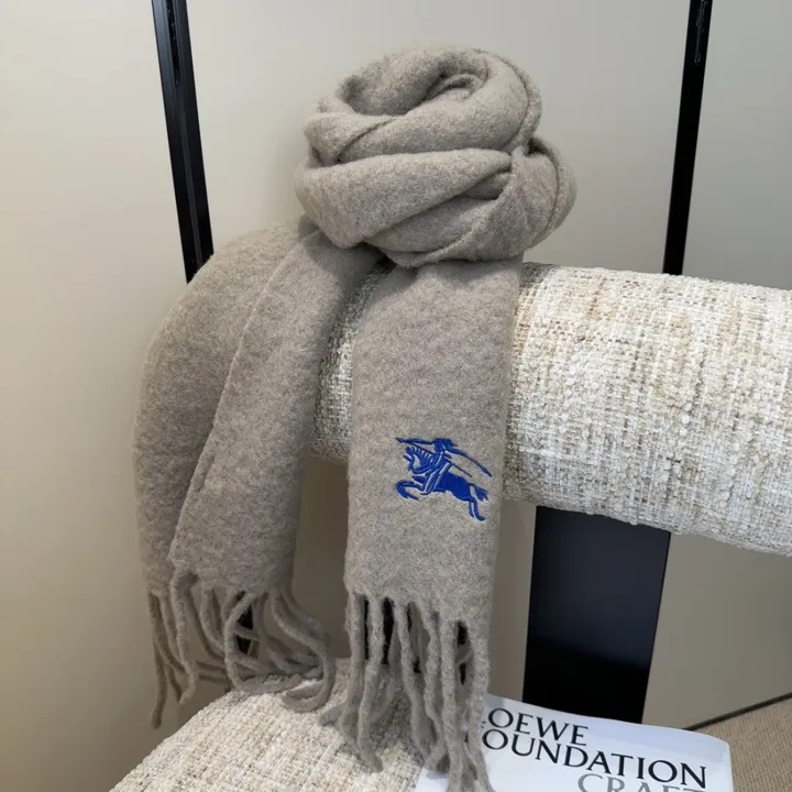 スーパーコピー バーバリー ス マフラー