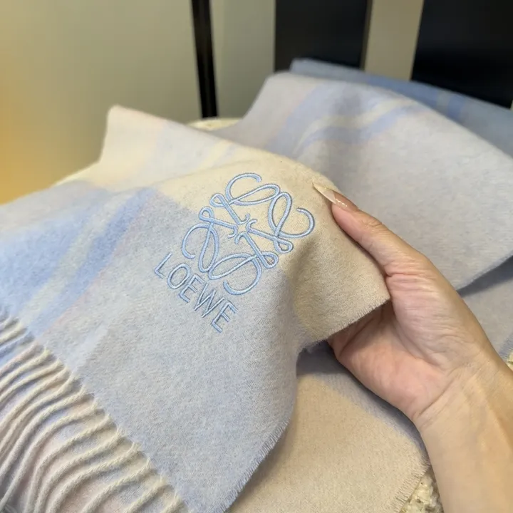 スーパーコピー ロエベ マフラー