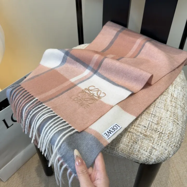 スーパーコピー ロエベ マフラー