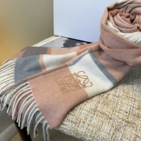 スーパーコピー ロエベ マフラー