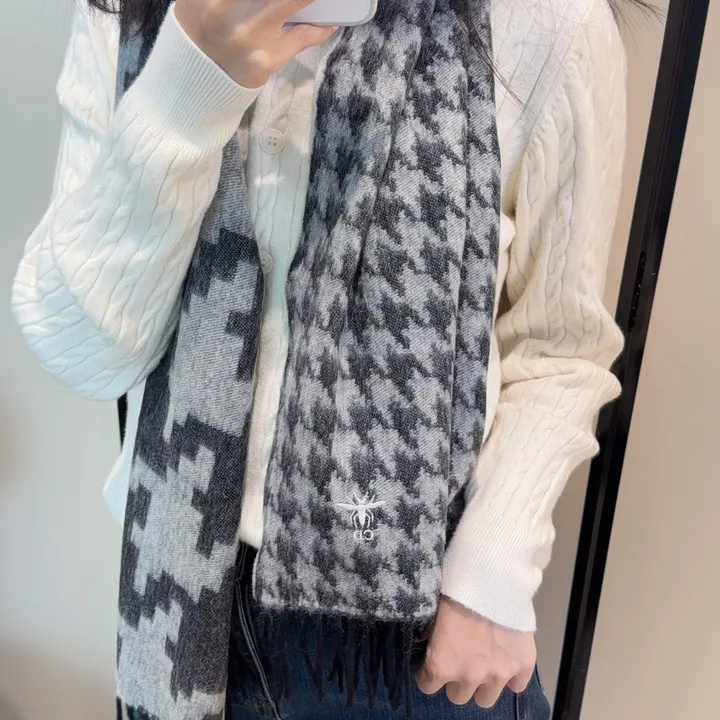 スーパーコピー グッチ マフラー